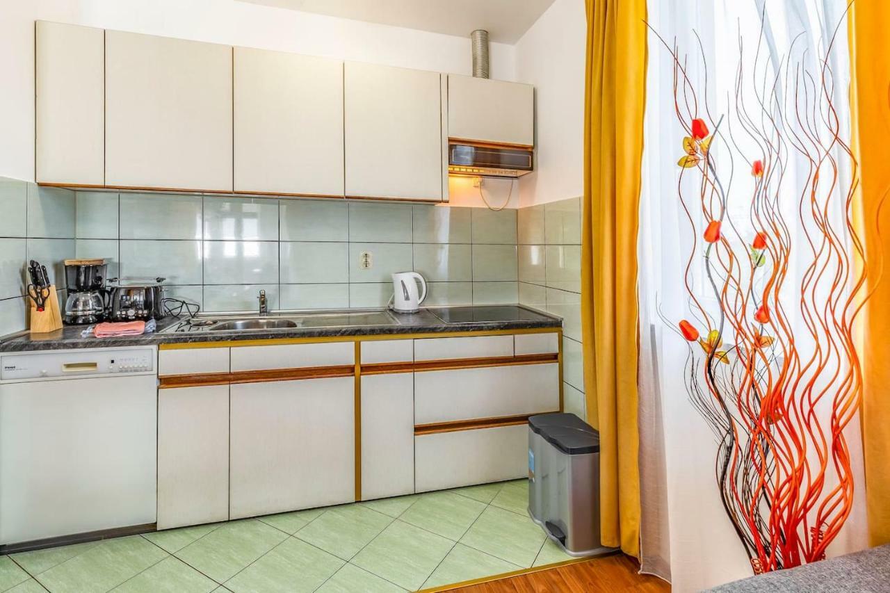 All Seasons Apartment Pula Exteriér fotografie